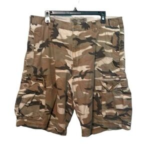 Lee Dungarees Camo Cargo Shorts Men’s Waist Size 36